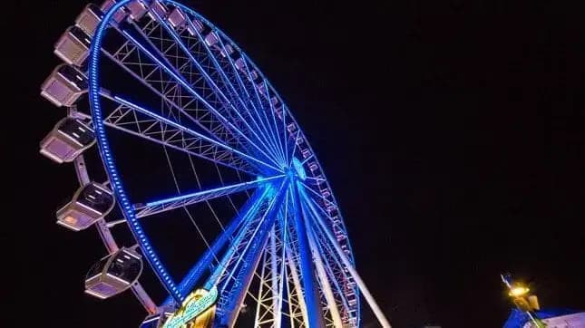 Best Attractions Ferris Wheel