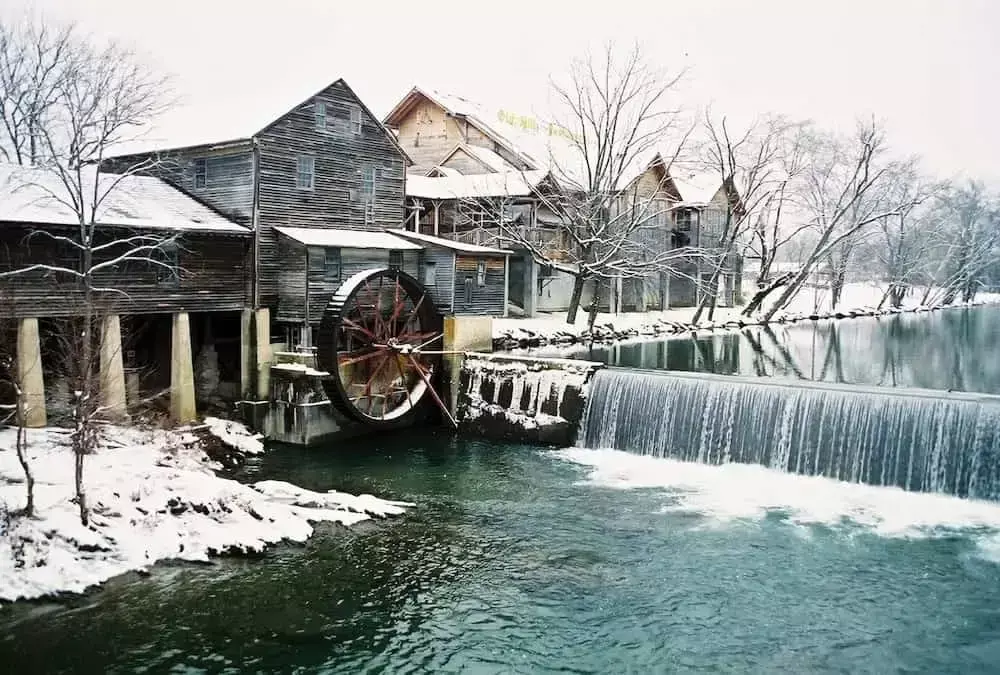 old-mill-snow-pigeon-forge