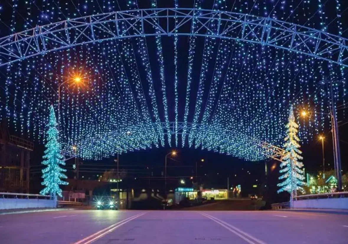 pigeon-forge-winterfest-lights